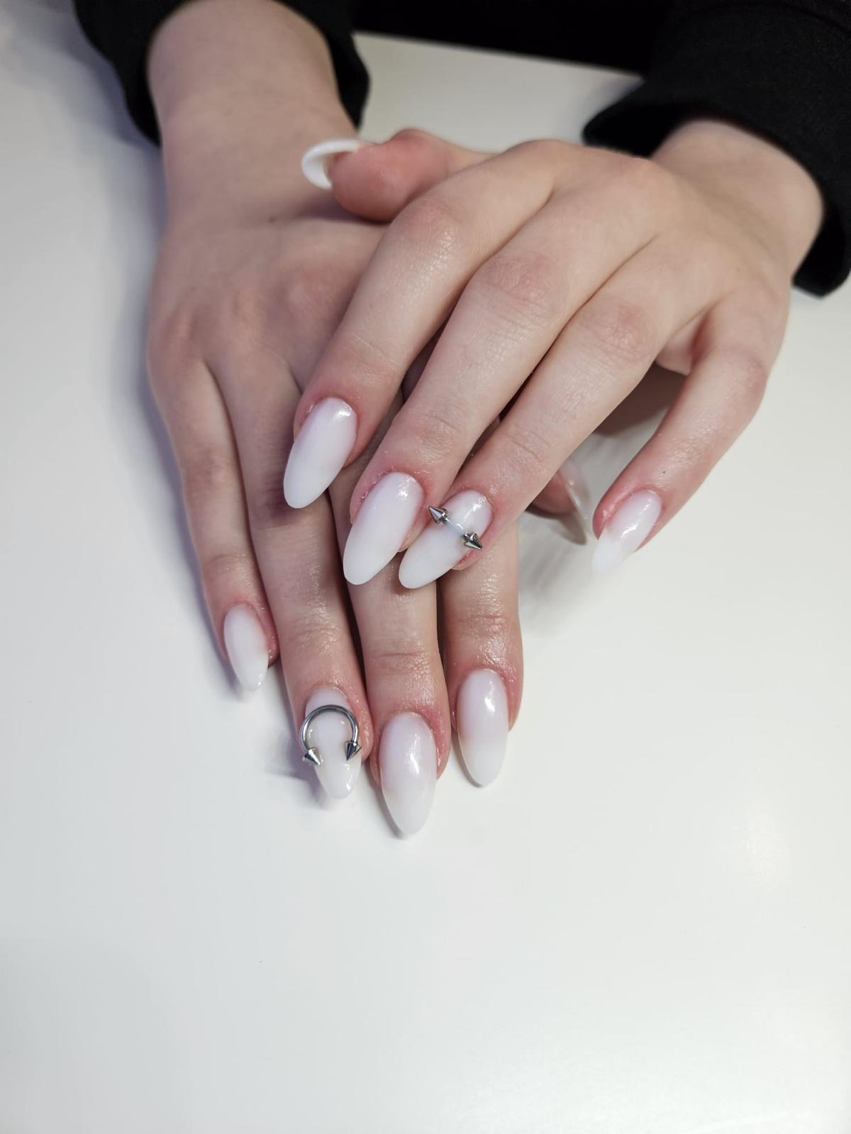 Beauty by Bugi rad 16